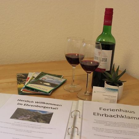 Ferienhaus Ehrbachklamm Brodenbach Ngoại thất bức ảnh